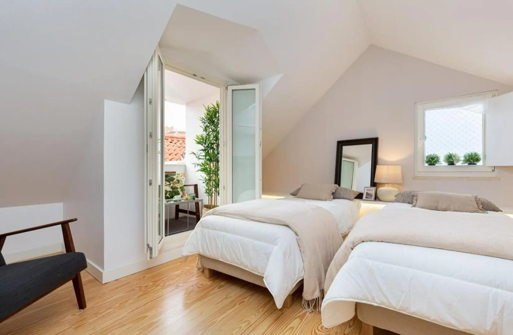 Be Local - 3 Bedrooms Flat In Front Of The Fado Museum In Alfama Lisboa