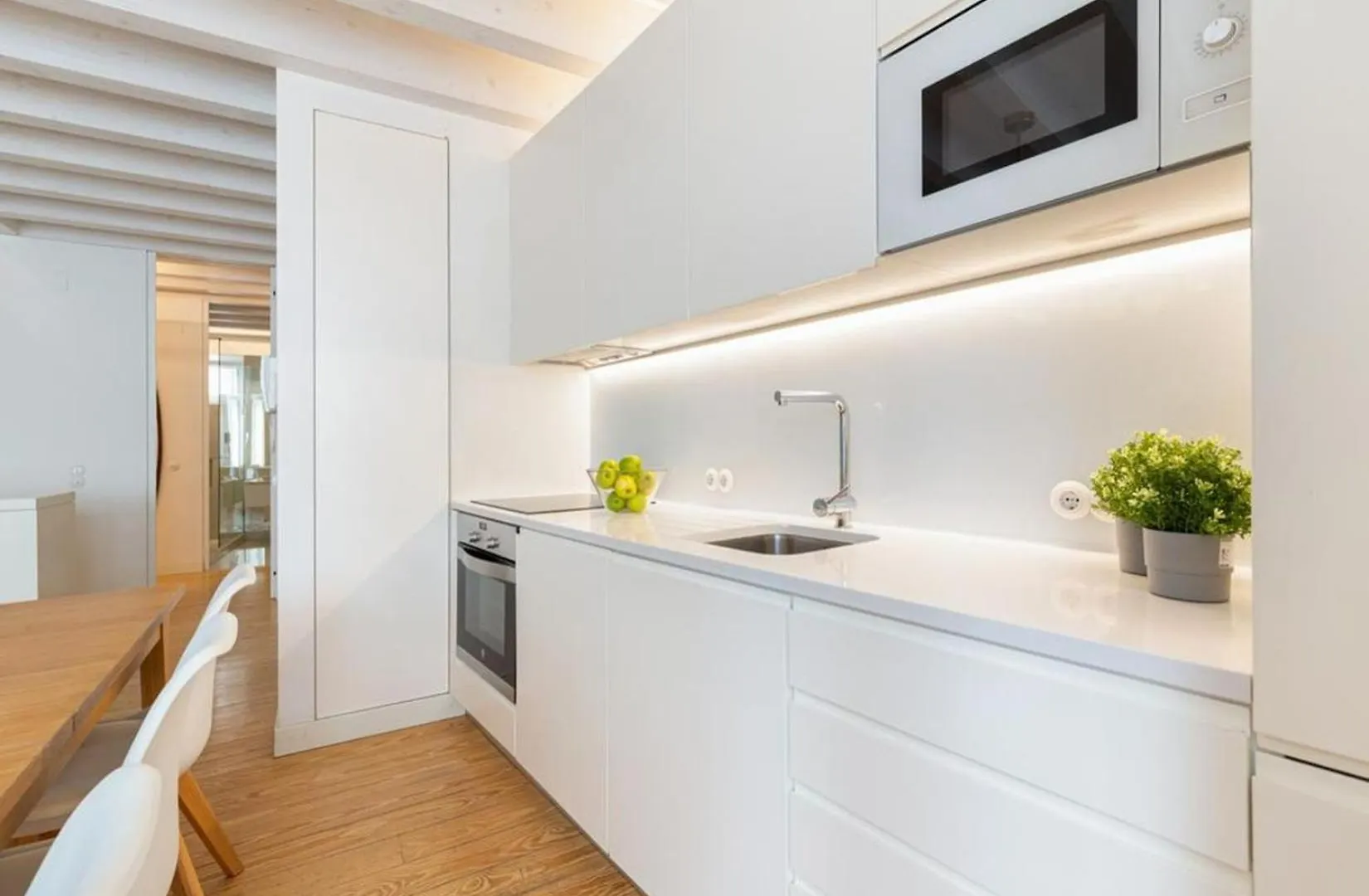 Be Local - 3 Bedrooms Flat In Front Of The Fado Museum In Alfama Lisboa Daire