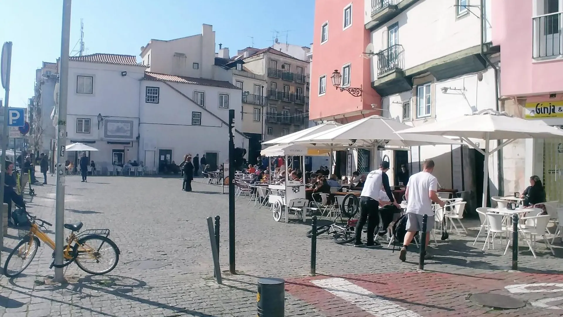 Be Local - 3 Bedrooms Flat In Front Of The Fado Museum In Alfama Lisboa Portekiz
