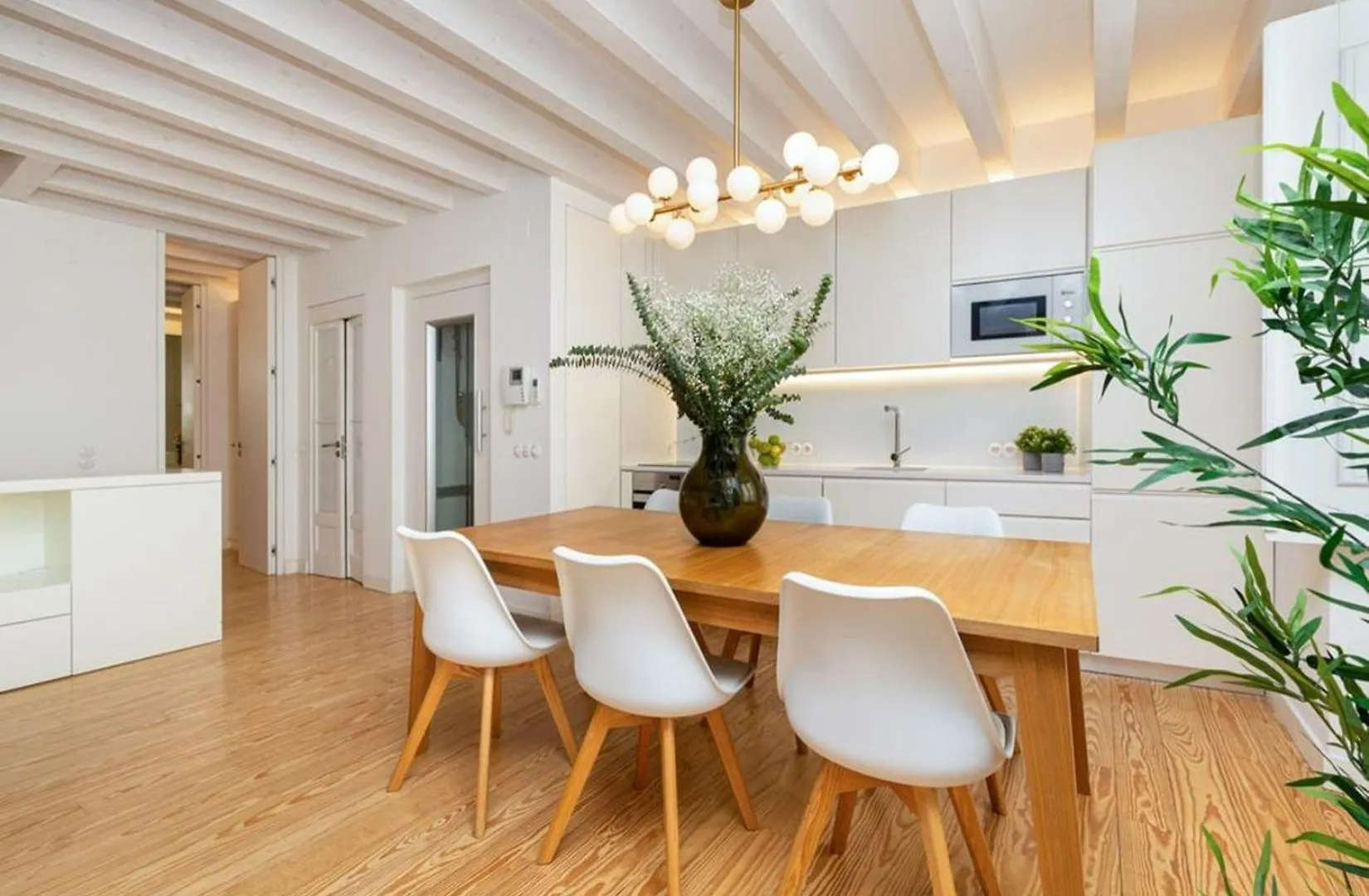 Be Local - 3 Bedrooms Flat In Front Of The Fado Museum In Alfama Lisboa 0*,  Portekiz